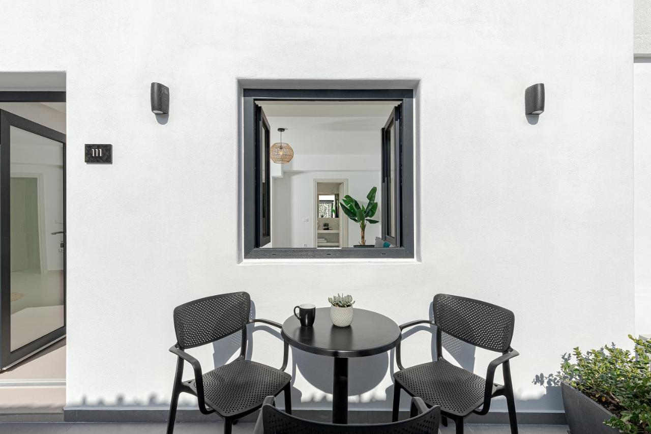 Onyx Hotel & Suites Karterados  Zewnętrze zdjęcie
